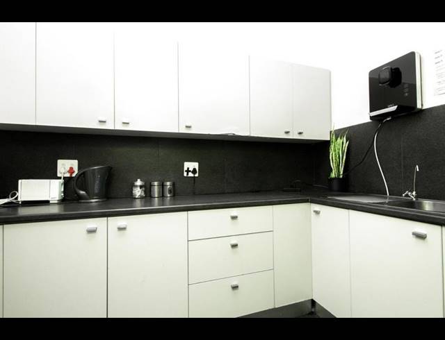 BUSINESS FOR SALE IN MILNERTON CENTRAL